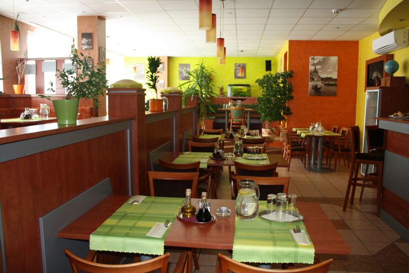 Cosmopolitan restaurant Banská Bystrica