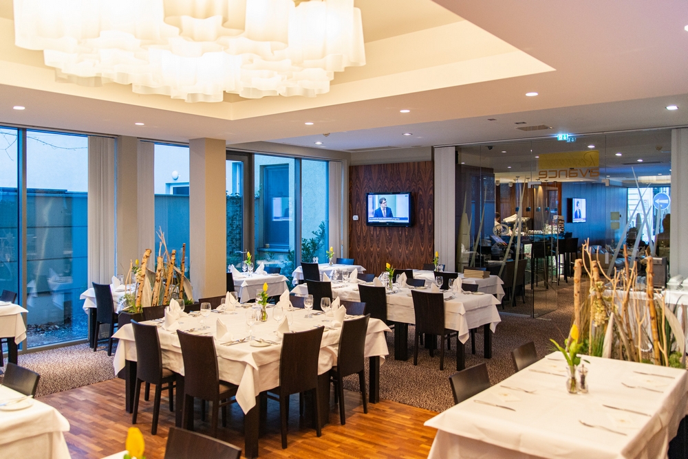 hotel Avance, Bratislava, Dovolenka na Slovensku